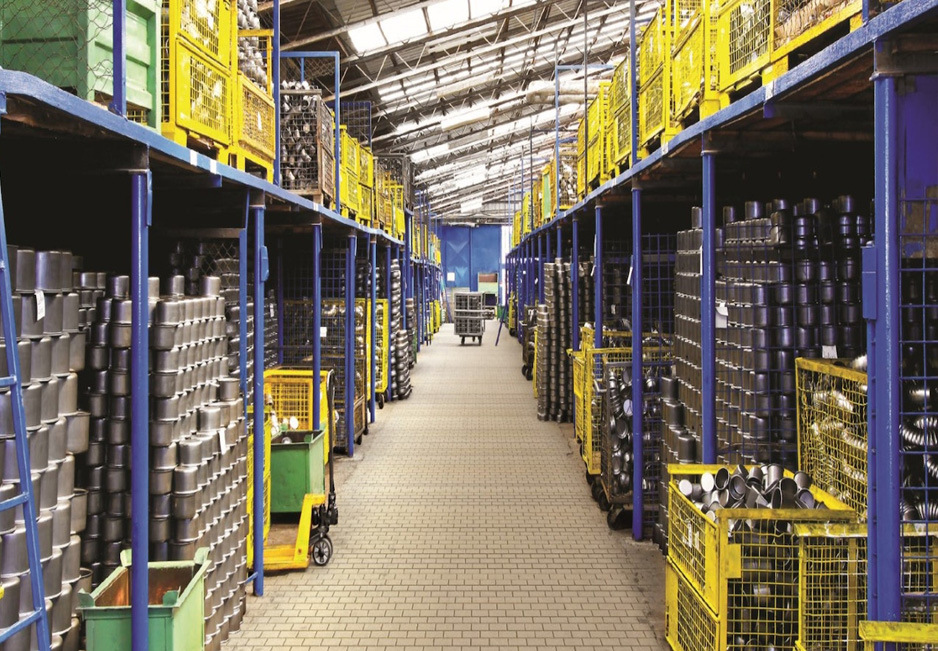 國(guó)外某大型倉(cāng)儲(chǔ)工廠案例